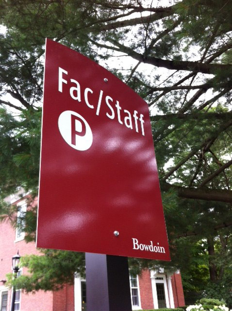 Faculty/staff parking photo of sign