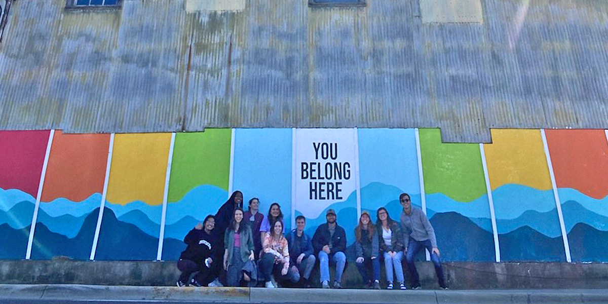 Bowdoin students on an Alternative Spring Break in Appalachia.