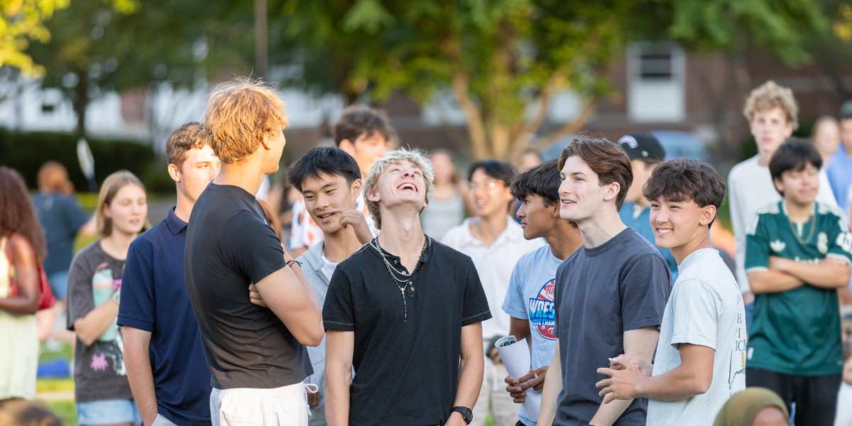 New Bowdoin students enjoy the Welcome Back Cookout on the Quad.