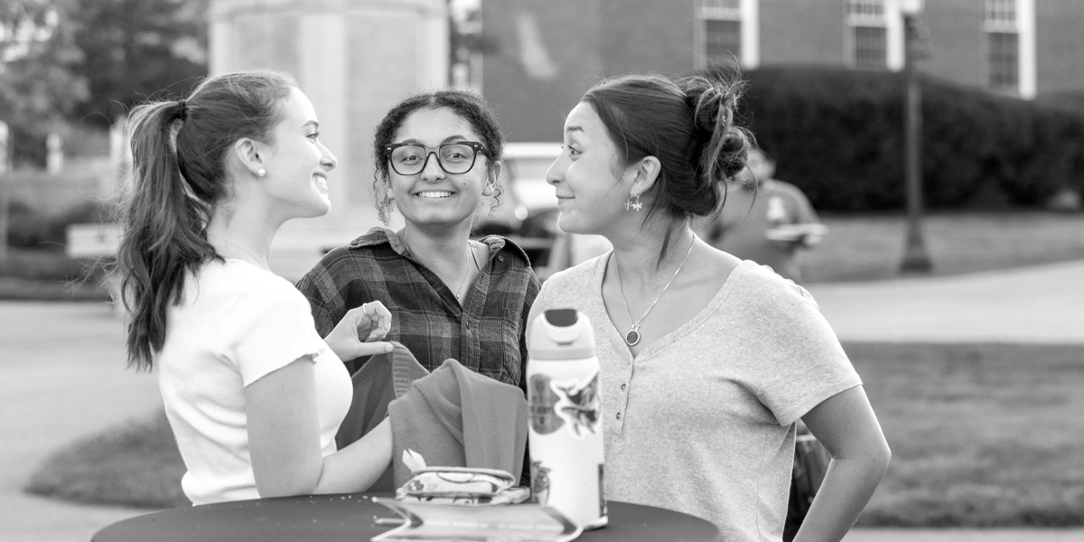 Bowdoin first-year students gather for the Welcome Back Cookout.