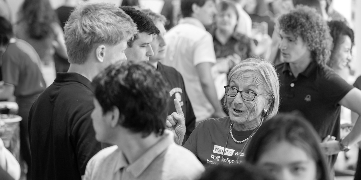Bowdoin first-year students meet with faculty during the languages open house.