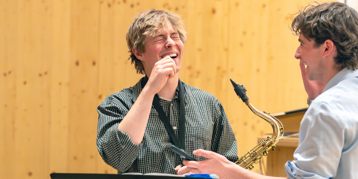 Bowdoin seniors relax during the Senior Slowdown.