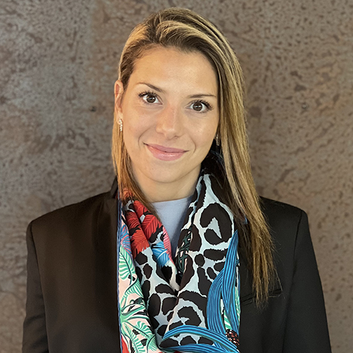 Ingrid Anid '08