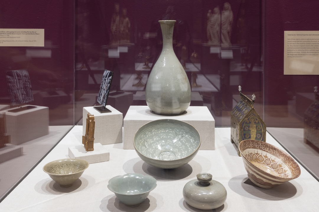A museum display case with celadon ceramics