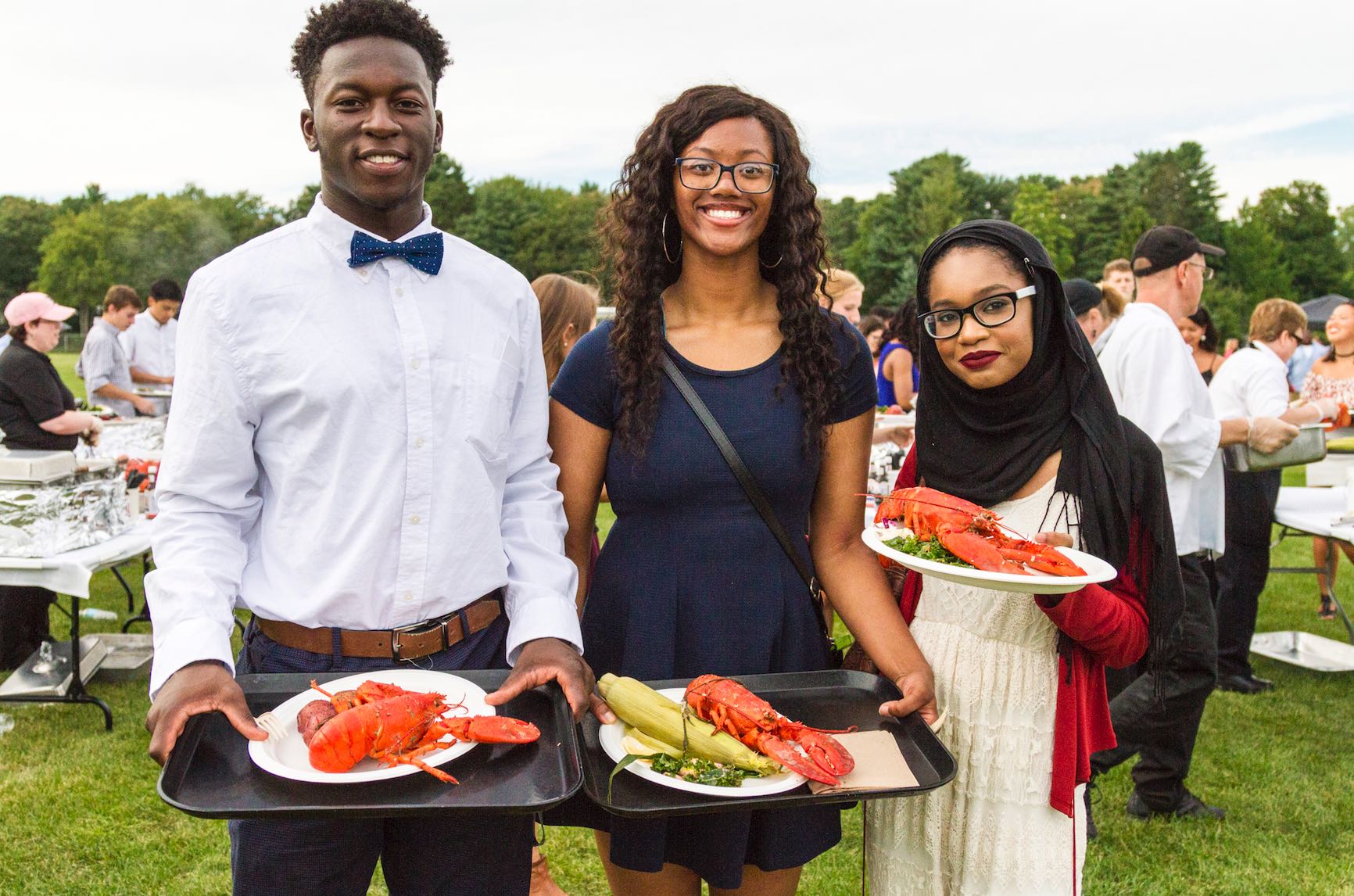 New Bowdoin students enjoy lobsters at Convocation