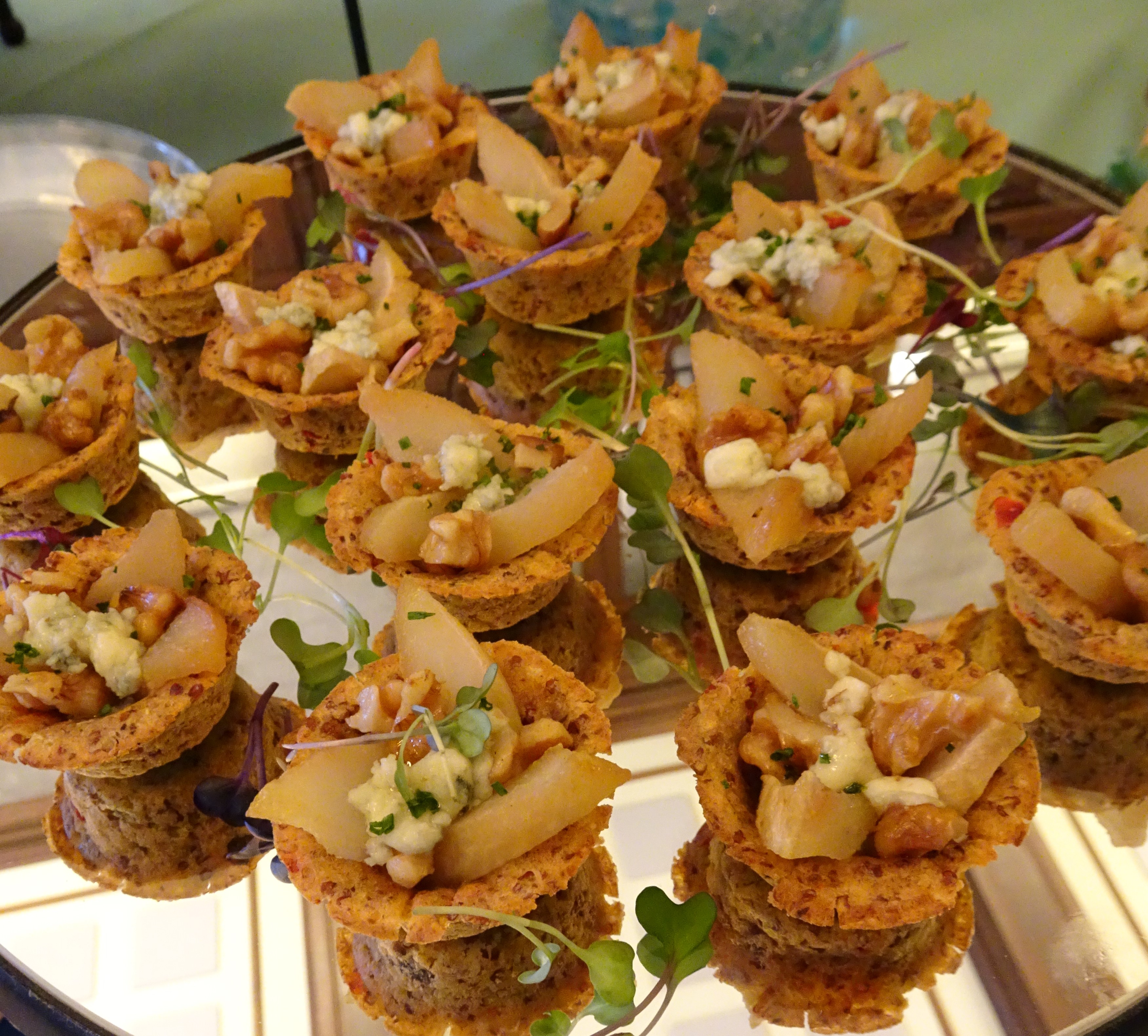 pear, blue cheese walnut quinoa cup