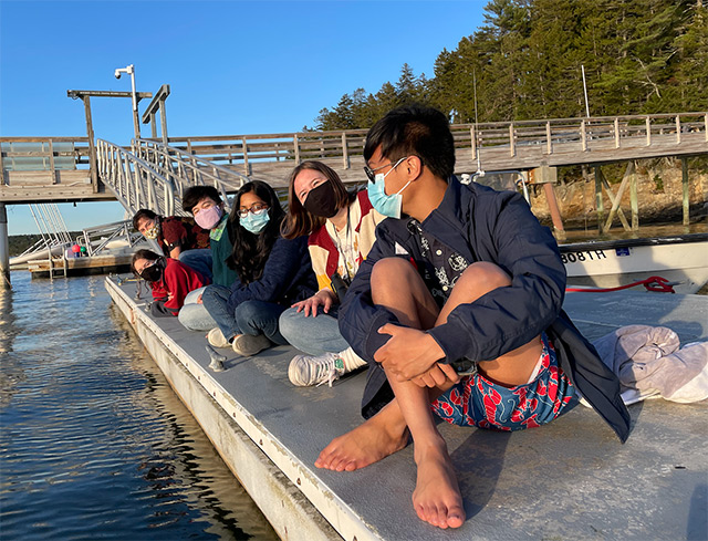 Bowdoin students visit the Schiller Coastal Studies Center during COVID-19.