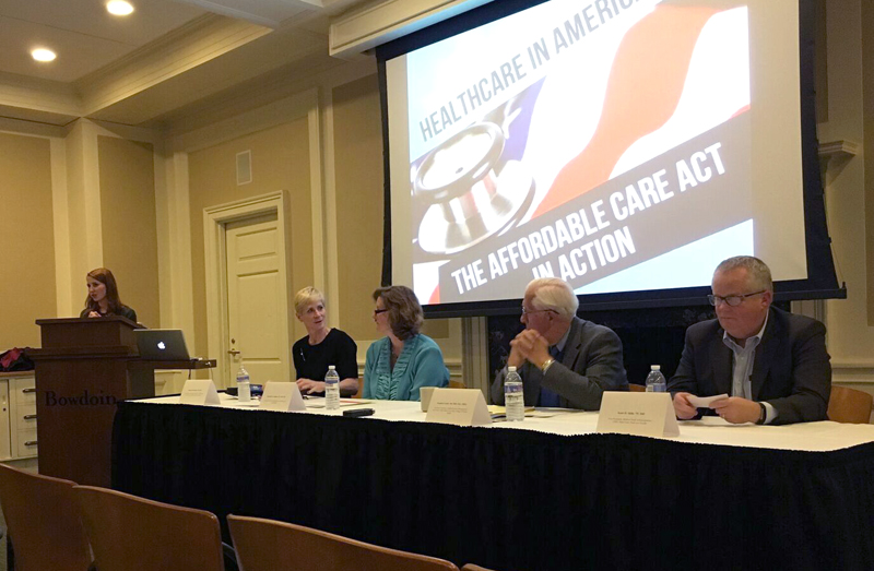 From left to right: Meredith Sleeper ’17 at the podium, Catherine Hamilton, Elizabeth Johnson, Stephen Loebs, and Scott Mills