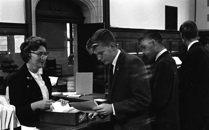 Goldie Singer in a 1962 photo taken in Hubbard Hall, courtesy of George J. Mitchell Department of Special Collections & Archives