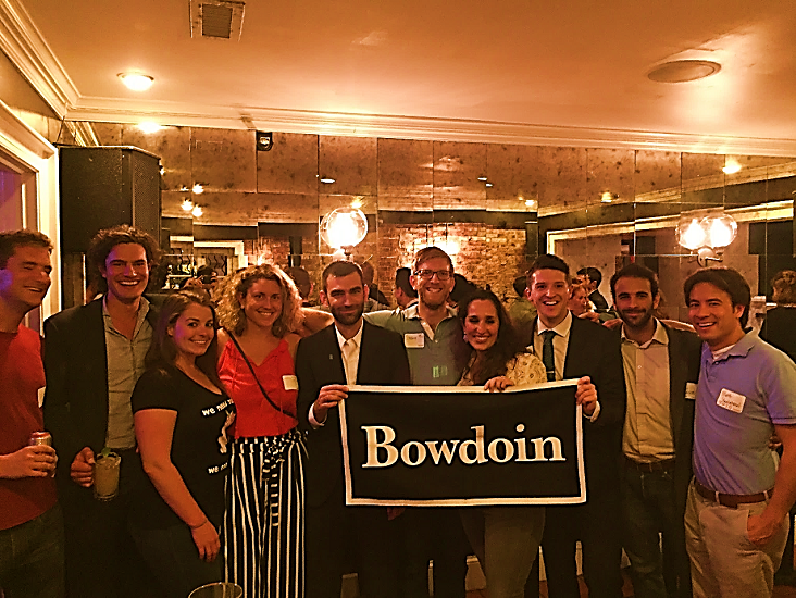 Alumni Connect At Welcome To The City Happy Hour Series Bowdoin College