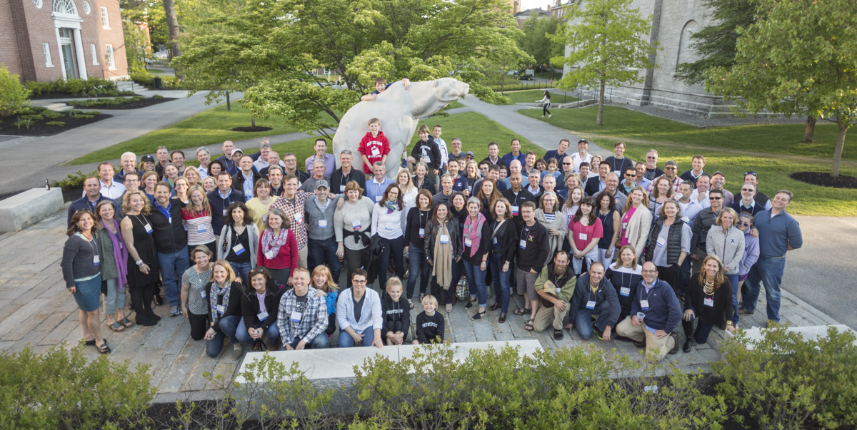 Group photo at the Polar Bear statue