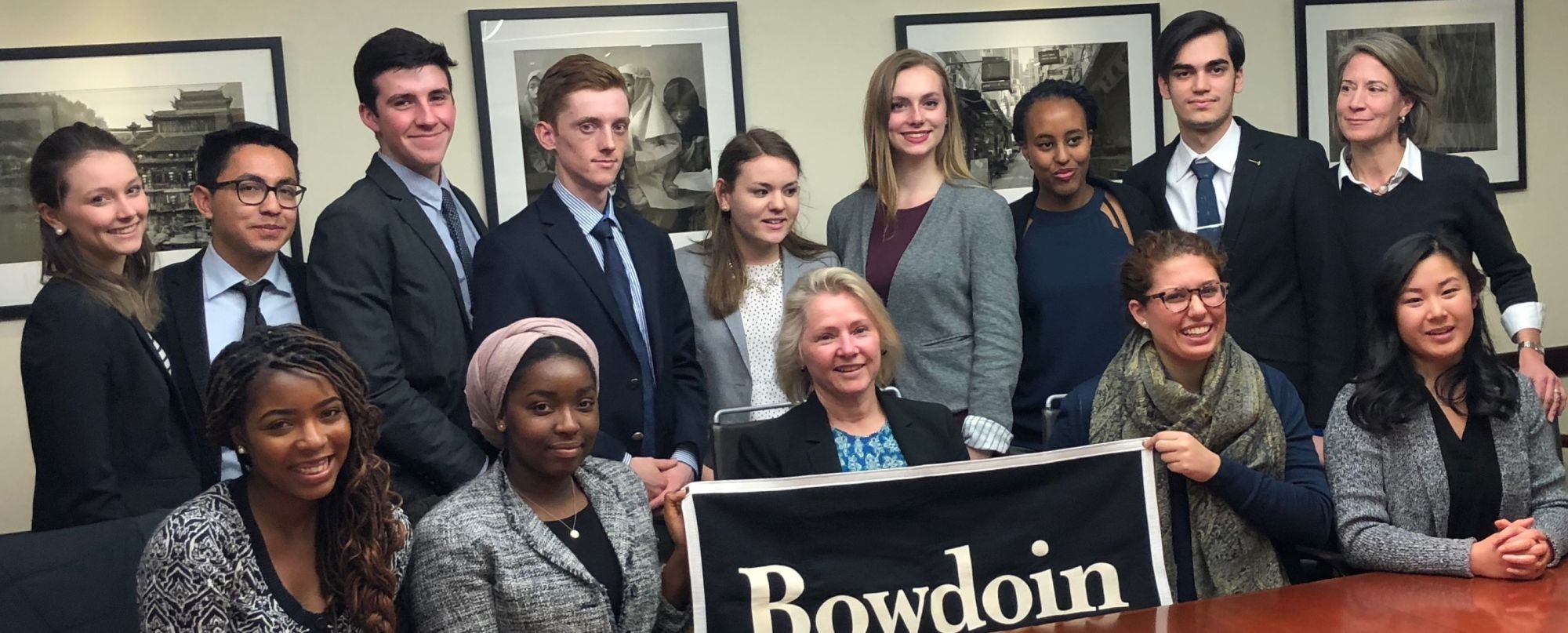 Students meet with Bowdoin Alumni in Washington DC
