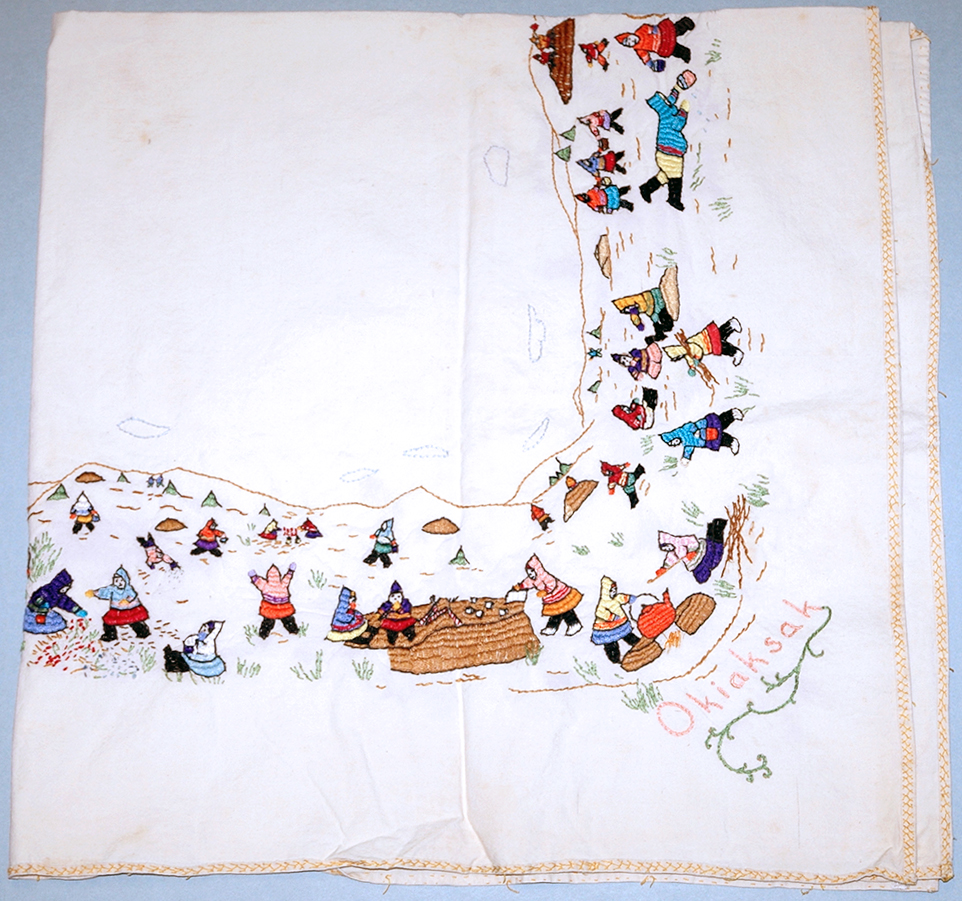 detail of the 1994.9.1 embroidery