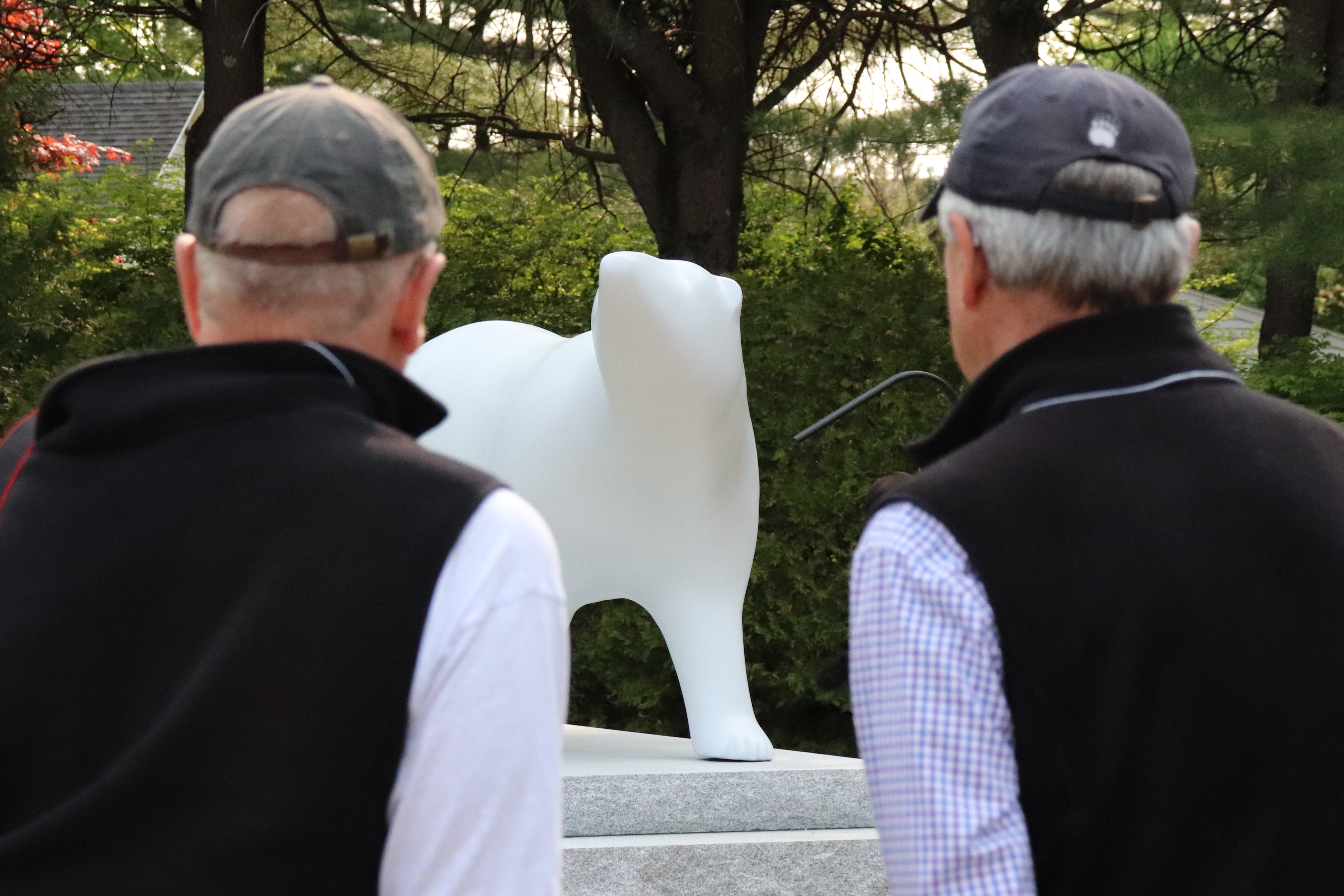 Two Alumni viewing "Scenting the Wind"