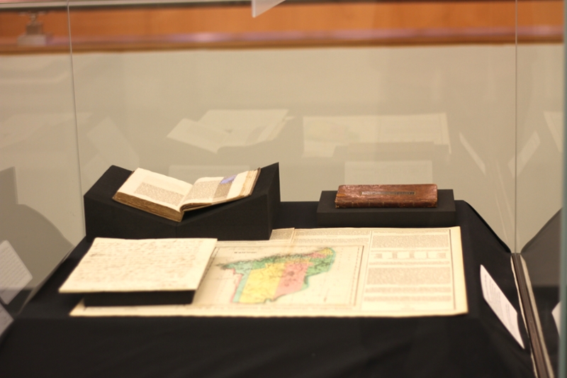 state of maine - books and maps