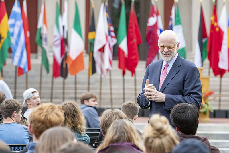 President Rose welcomes first year students