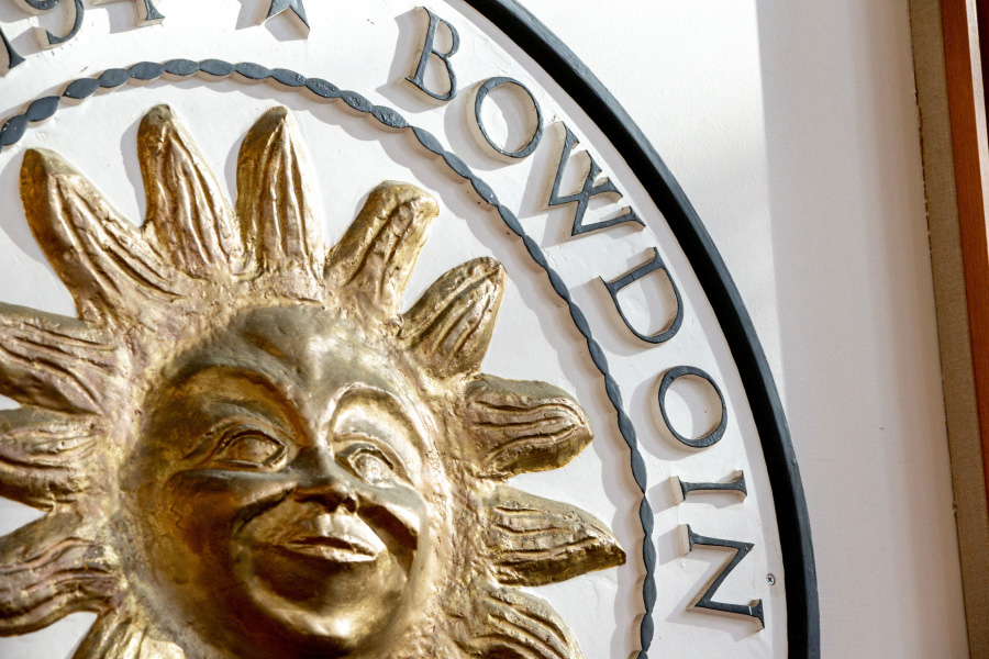 The Bowdoin College seal as seen in Thorne Dining Hall.
