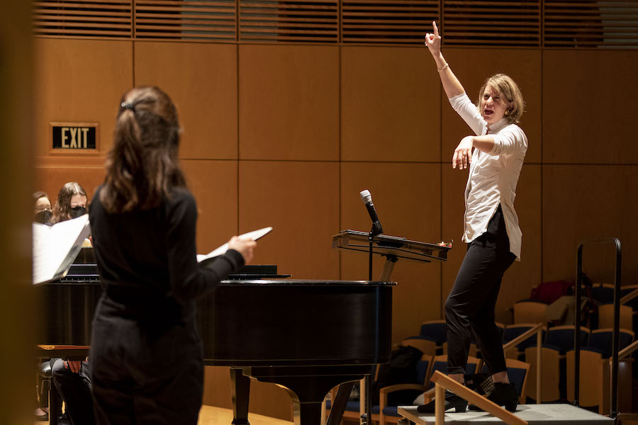 Bowdoin chorus practices before show