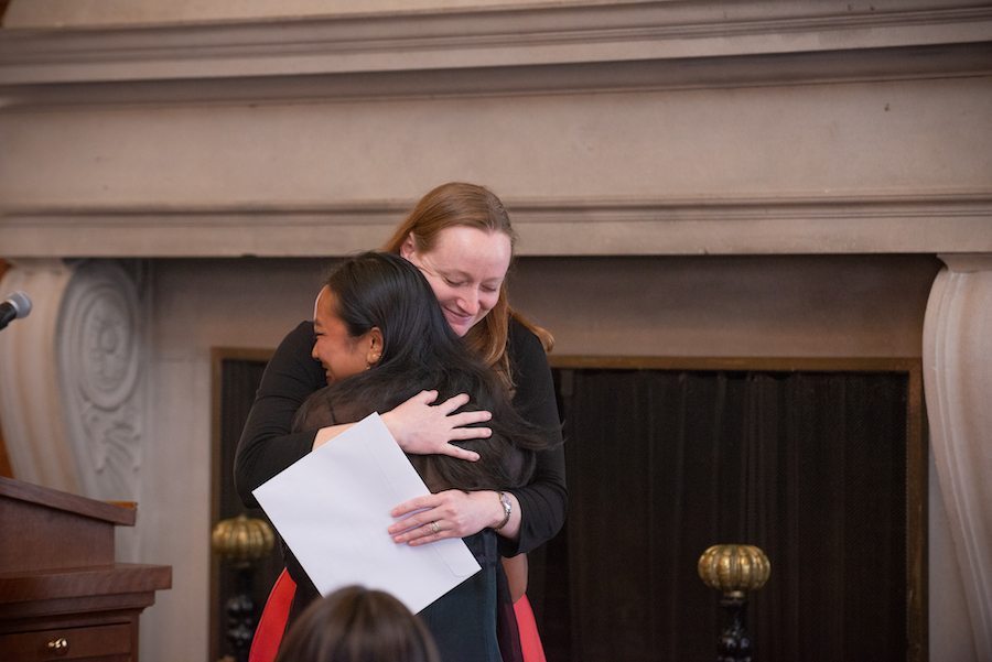 Sarah Seames hugs Margot Ngo ’23