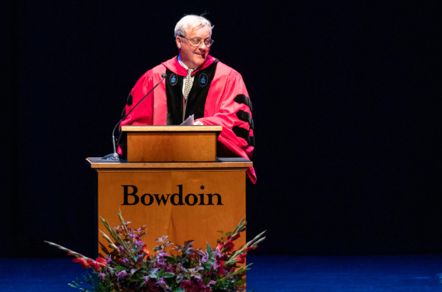 Professor Laurence speaks at Convocation, Pickard Theater