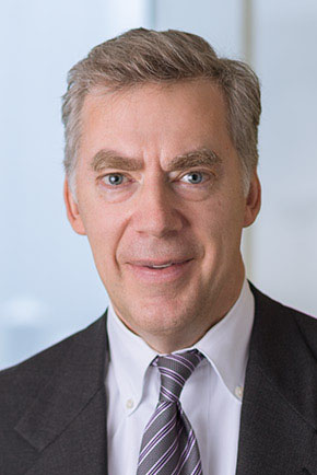 Tracy R. Wolstencroft ’80, P’15