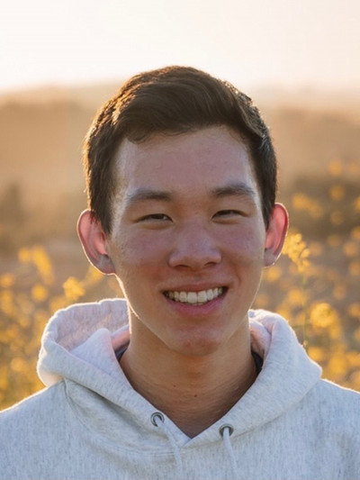 brian liu headshot