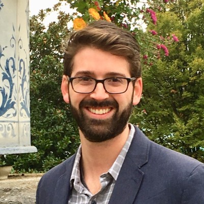 prof michael henderson headshot