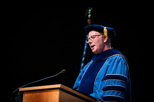 hoppe speaks at 2025 convocation