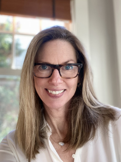 allison cooper portrait