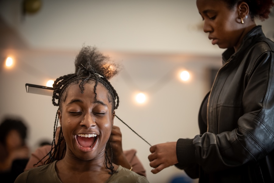 Glam and Glow pop-up studio in Ladd