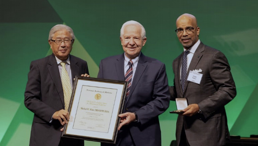 michael fiore '76 presented with lienhard award 