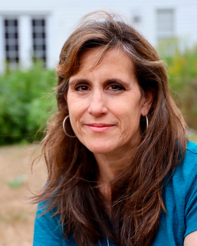 danielle dube portrait