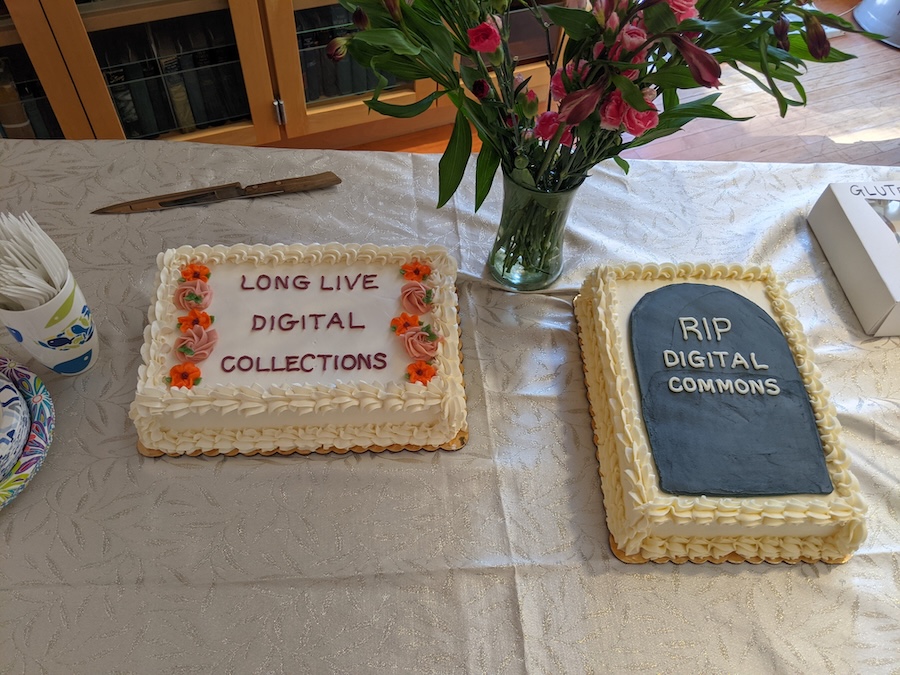Two library cakes for the celebration of the new Digital Collections