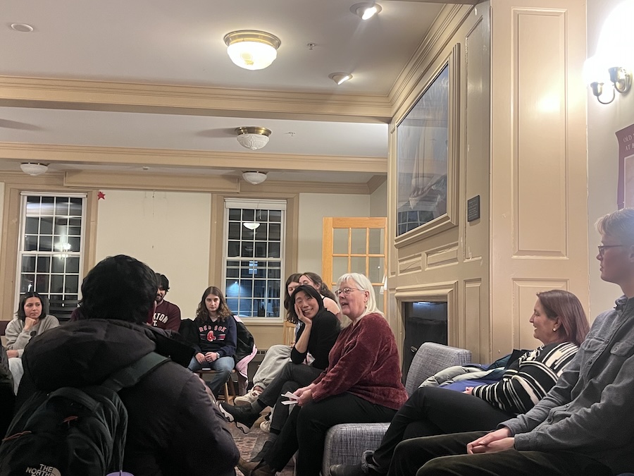 Benner sits next to Tricia Welsch