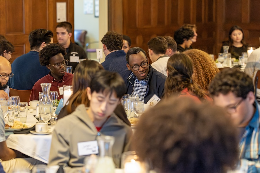 AI alumni dinner in Maine Lounge