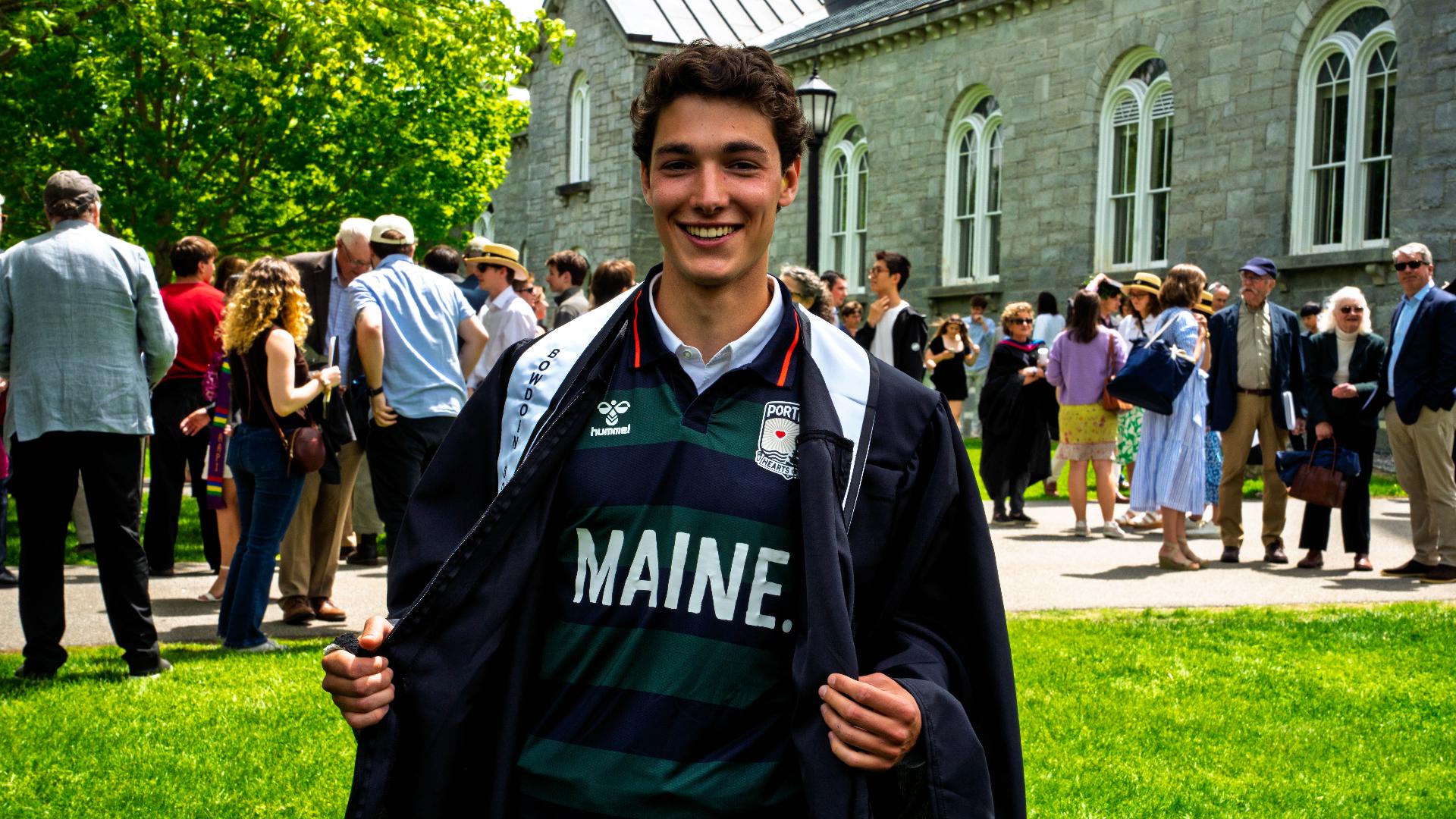 Bowdoin's Tyler Huck in the Portland Hearts of Pine jersey.