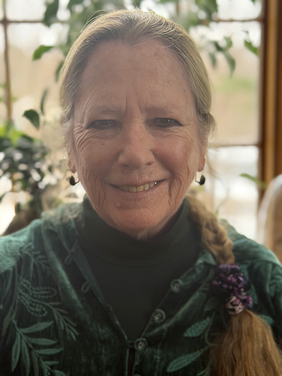 Ellen Baxter '75, H'05