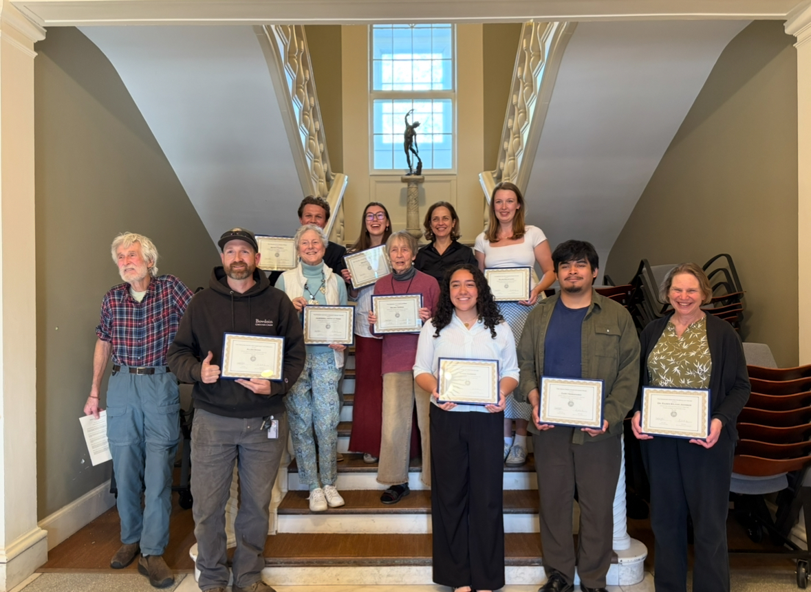 Group photo of the awardees.