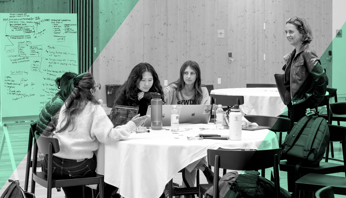 President Zaki visits the Hackathon sponsored by the Hastings Initiative