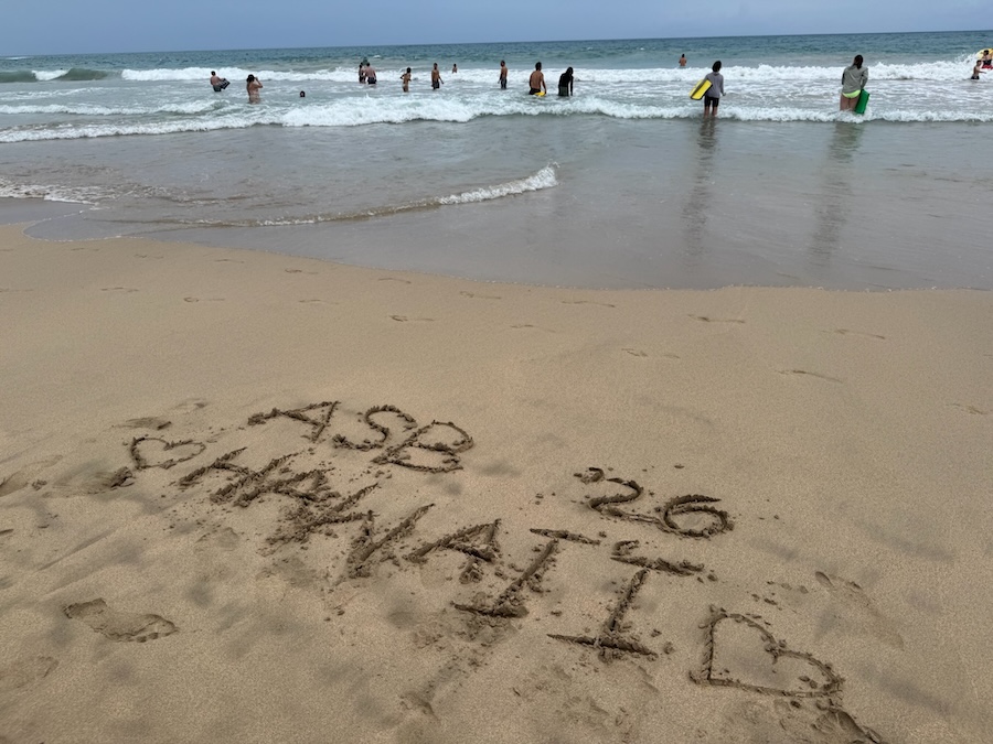 Memorializing Hawaii trip in the sand