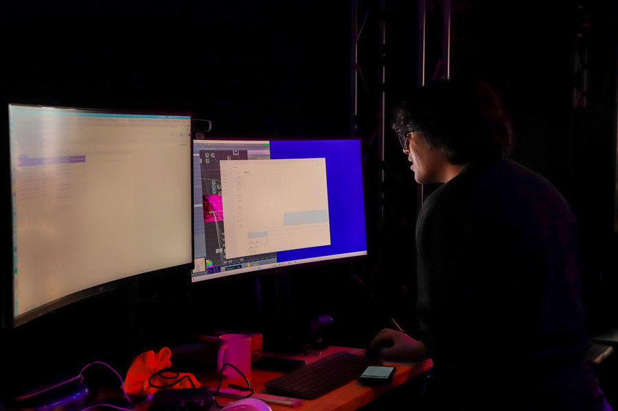 khan28 at CEMA mixing desk