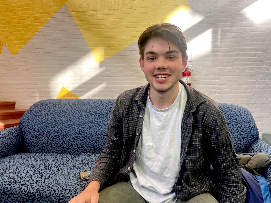 Theo Barton, portrait