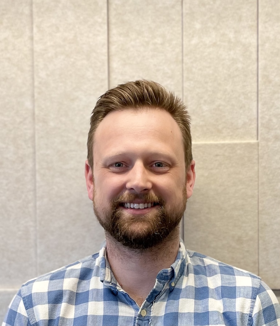 Michael Reutershan headshot