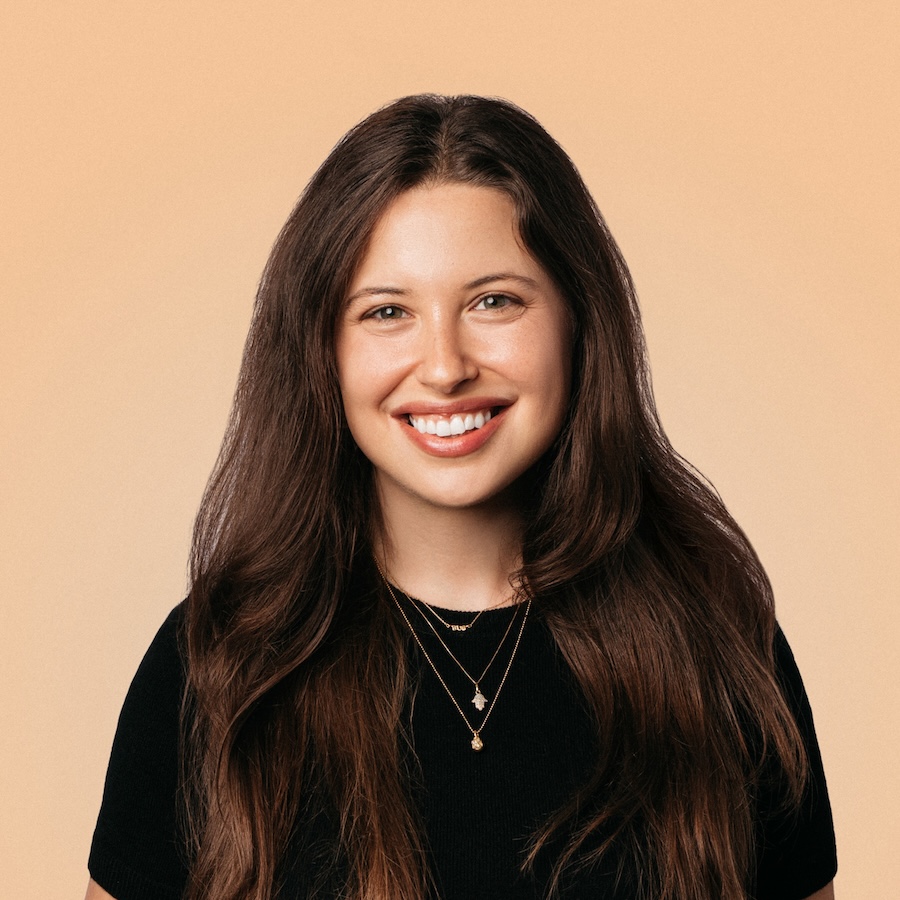 Molly Soloff headshot