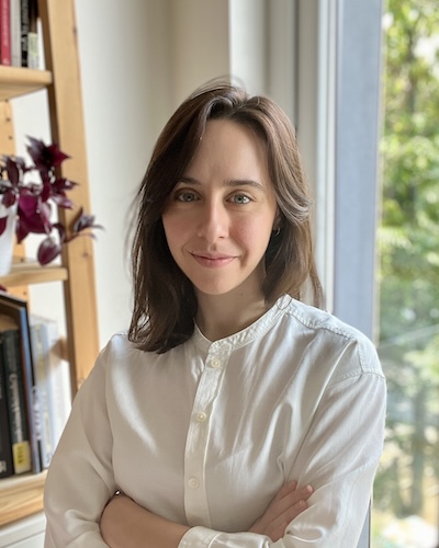Caitlin DiMartino headshot