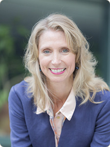 Ericka Albaugh Headshot