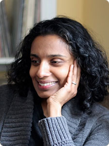 tess chakkalakal headshot