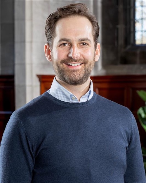 Joshua Elowe headshot