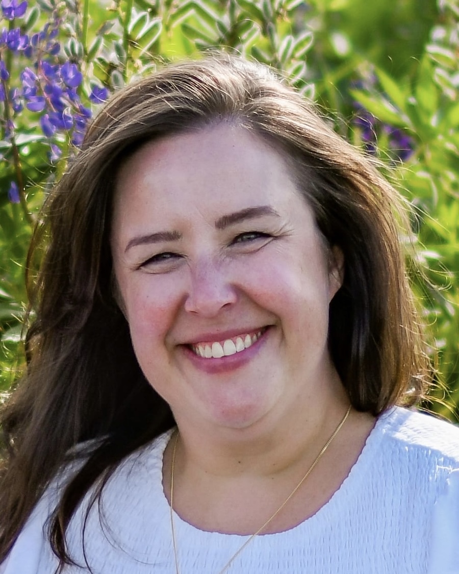 Megan Lallier headshot