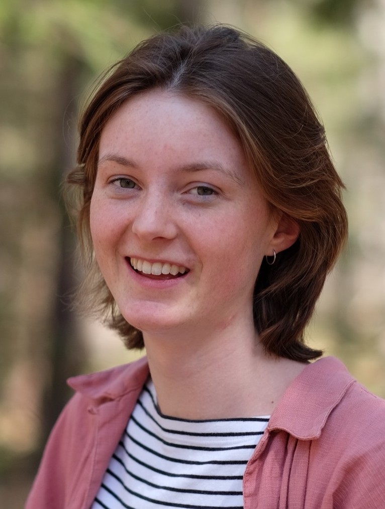 Carolina Weatherall '25
